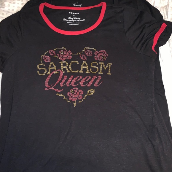 4 Graphic Tees❗️SOLD❗️ - Picture 4 of 4